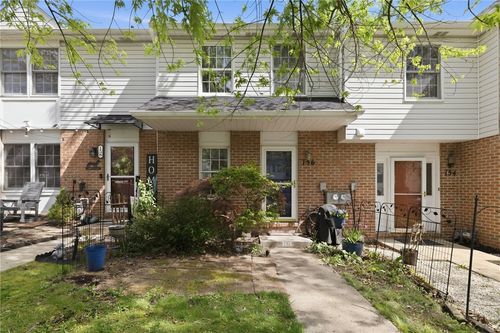 156 Meadowview Dr, Canonsburg, PA, 15317-2390 | Card Image