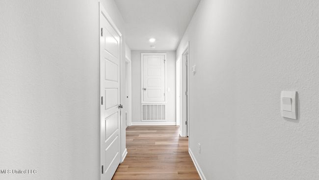 Hallway | Image 19
