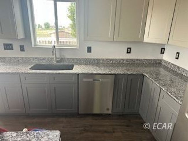 549 Ashcroft Dr, House other with 6 bedrooms, 3 bathrooms and null parking in Spring Creek NV | Image 9