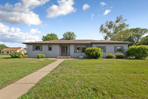 517 Court Ave, Gaylord, MN, 55334-4404 | Card Image