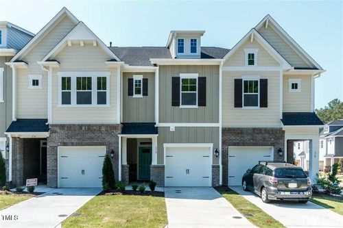 172 Manordale Dr, Chapel Hill, NC, 27517-9622 | Card Image
