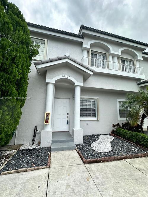 8-14307 Sw 120th Ct, Miami, FL, 33186-6068 | Card Image