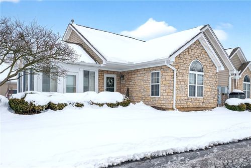 1632 Turnberry Village Dr, Centerville, OH, 45458-3129 | Card Image