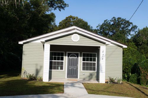 424 N Madison St, Quincy, FL, 32351-1825 | Card Image