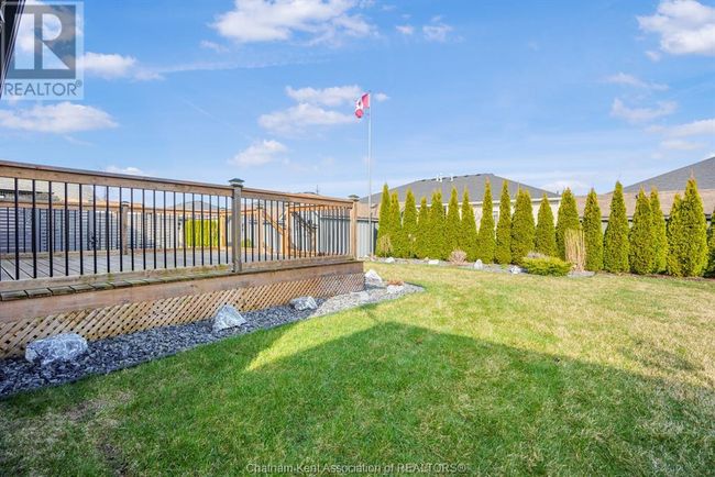 133 Cottage Pl, Townhouse with 3 bedrooms, 3 bathrooms and null parking in Chatham ON | Image 36