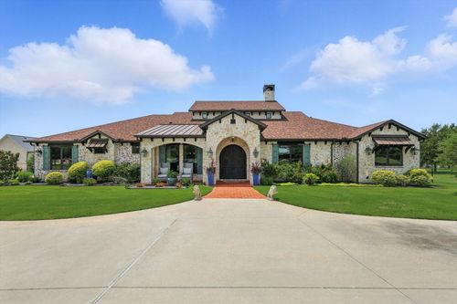 220 E Kings Rd, Double Oak, TX, 75077-9674 | Card Image
