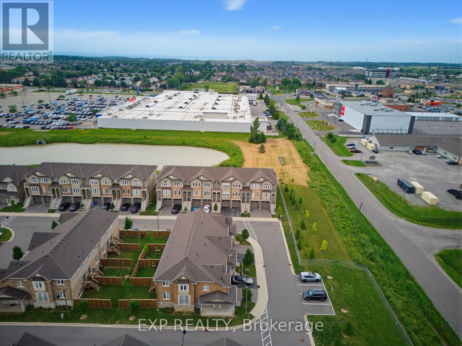Residential in Hamilton (Hannon) 3