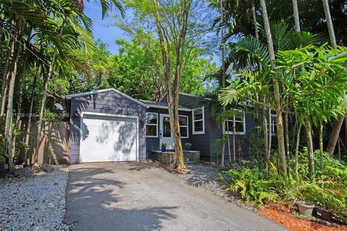 7521 Sw 64th Ct, South Miami, FL, 33143-4607 | Card Image