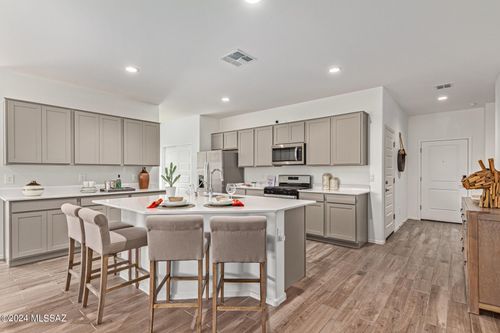 8676 W Prairie Acadia Dr, Marana, AZ, 85653-1490 | Card Image