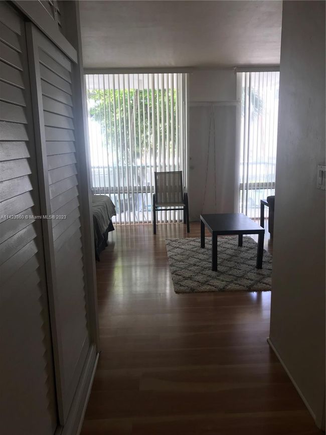 APT-216 - 1408 Brickell Bay Dr, Condo with 0 bedrooms, 1 bathrooms and null parking in Miami FL | Image 7