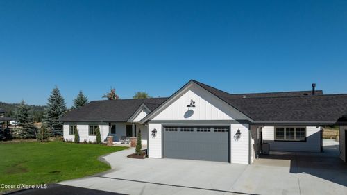 8575 W Haystack Ln, Coeur D Alene, ID, 83814-9698 | Card Image