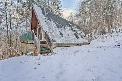 132 Hi Hopes Road, House other with 1 bedrooms, 1 bathrooms and null parking in Wardsboro VT | Image 2