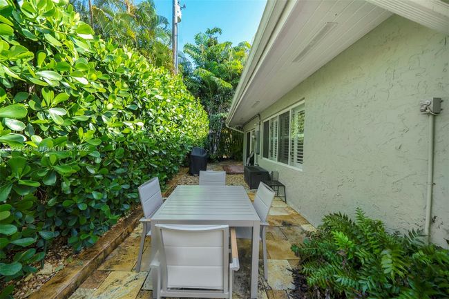 5510 San Vicente St, House other with 3 bedrooms, 3 bathrooms and null parking in Coral Gables FL | Image 24