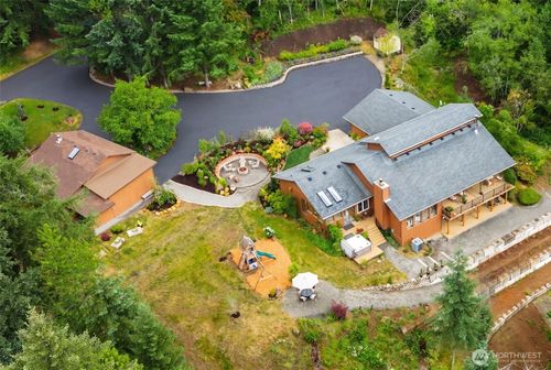 15317 Ne Winsor Dr, Brush Prairie, WA, 98606-9640 | Card Image