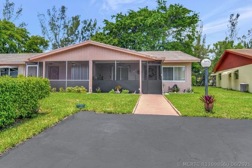 14195 Campanelli Dr, Delray Beach, FL, 33484-2537 | Card Image
