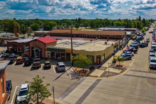 300 Main Ave S, Park Rapids, MN, 56470-1551 | Card Image