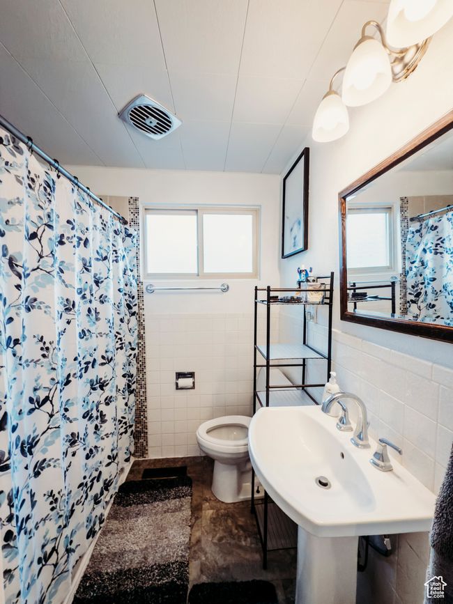1 S 3 Rd Ave, House other with 4 bedrooms, 2 bathrooms and 1 parking in Helper UT | Image 12