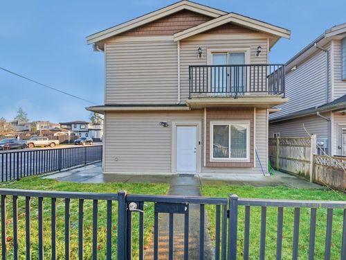 7847 15th St, Burnaby, BC, V3N2M7 | Card Image