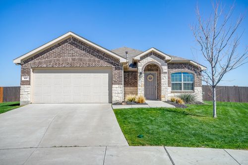 800 Amberwood Ct, Haslet, TX, 76052-1319 | Card Image