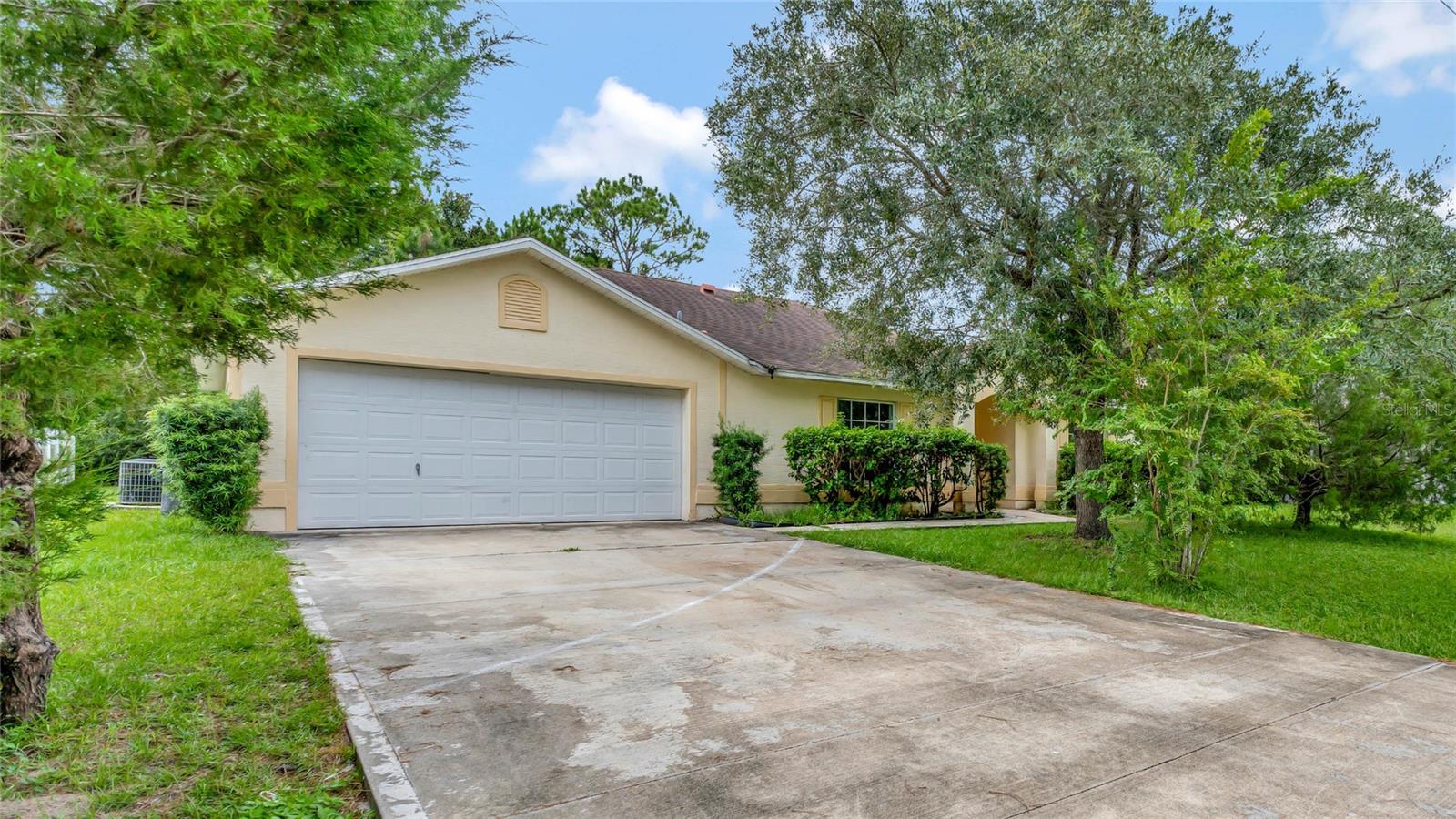 Radcliffe Dr, Palm Coast, FL 32164