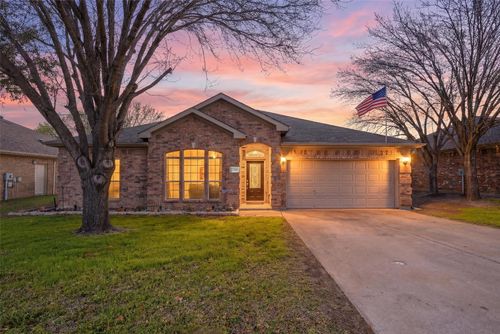 2309 Scotts Meadow Court, Weatherford, TX, 76087 | Card Image