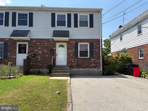 220 Harding Ave, MORTON, PA, 19070-1424 | Card Image