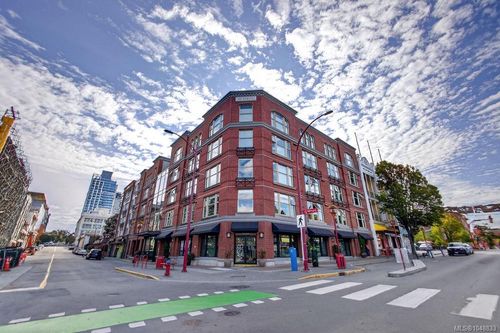 207-601 Herald St, Victoria, BC, V8W1S8 | Card Image