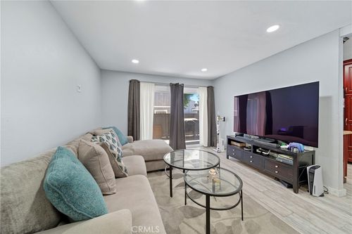 unit-1013-1250 S Brookhurst St, Anaheim, CA, 92804-5438 | Card Image