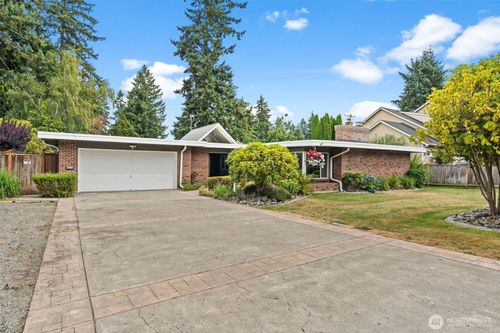 1211 Berkeley Ave, Fircrest, WA, 98466-6704 | Card Image