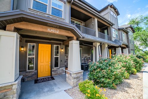 10452 S Sage Canal Way, Sandy, UT, 84070-1348 | Card Image