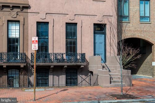 1-258 S 3rd St, PHILADELPHIA, PA, 19106-3829 | Card Image