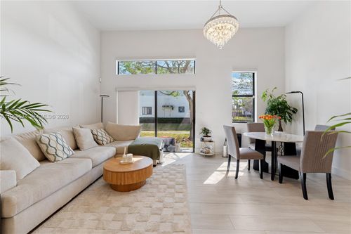 4440 Nw 8th Ct, Plantation, FL, 33317-1511 | Card Image