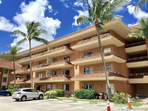 apt-c2001-17530 Nw 68th Ave, Hialeah, FL, 33015-4093 | Card Image