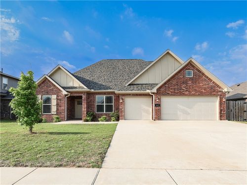 467 Tartaglia Ave, Tontitown, AR, 72762-3073 | Card Image