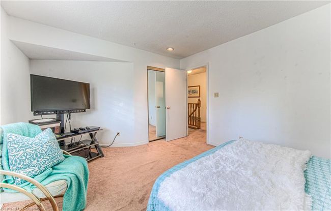 422 Forestlawn Rd, House other with 3 bedrooms, 3 bathrooms and 6 parking in Waterloo ON | Image 30