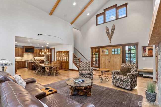 170 Rinky Dink Ln, House other with 5 bedrooms, 4 bathrooms and 3 parking in Cle Elum WA | Image 7