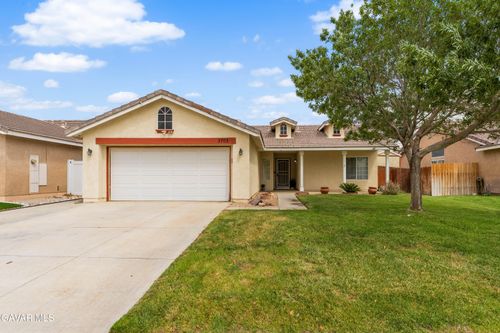 3703 Garnet Ave, Rosamond, CA, 93560-6859 | Card Image