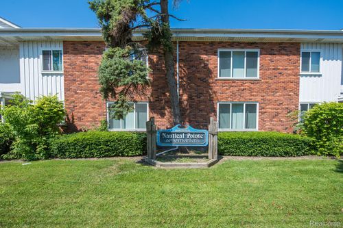 apt-8-25885 Jefferson Ave, Saint Clair Shores, MI, 48081-2328 | Card Image