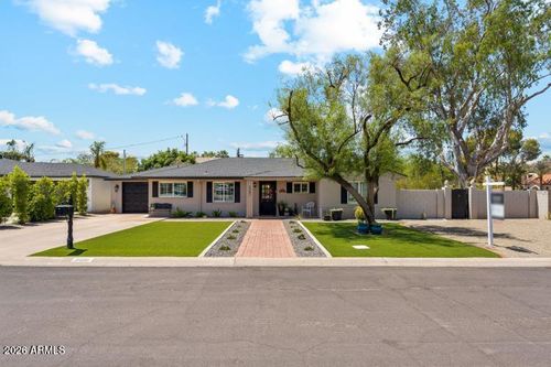 3201 E Colter St, Phoenix, AZ, 85018-1418 | Card Image