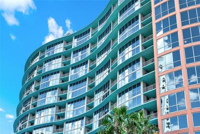 1807 - 322 E Central Boulevard, Condo with 2 bedrooms, 2 bathrooms and null parking in Orlando FL | Image 1