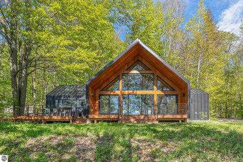 5091 Miles Rd, East Jordan, MI, 49727-8901 | Card Image