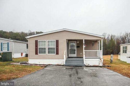 39 Queen Eleanor Dr, ELKTON, MD, 21921-7010 | Card Image