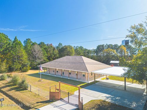 23207 Unicorn Ln, Pass Christian, MS, 39571-8978 | Card Image