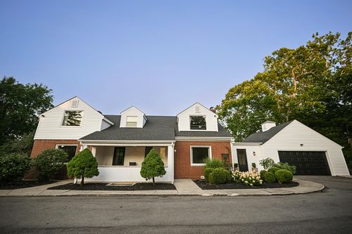 430 N Main St, Englewood, OH, 45322-1301 | Card Image