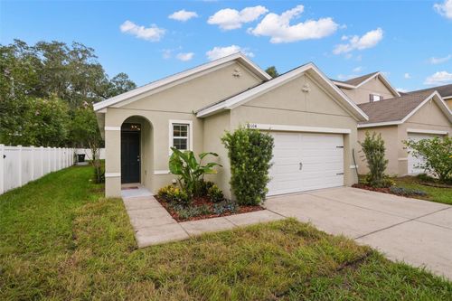 10104 Hawk Storm Ave, TAMPA, FL, 33610-9147 | Card Image