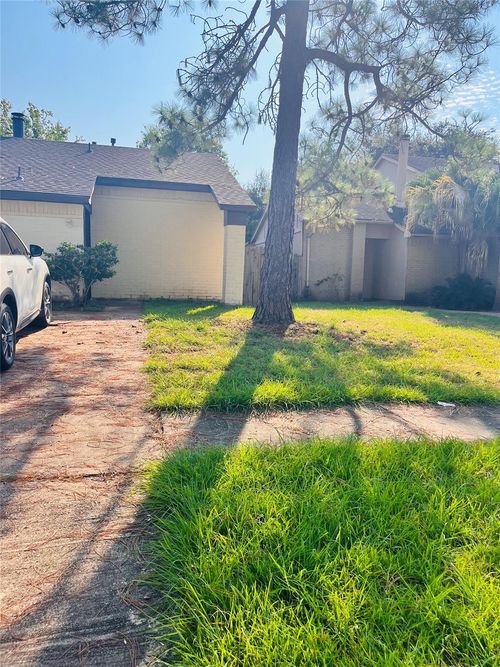 16633 Gold Ridge Lane, Houston, TX, 77053 | Card Image