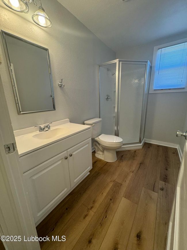 Master bath | Image 17
