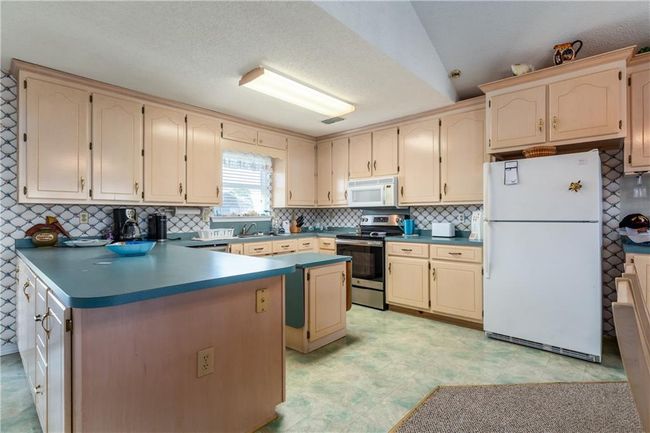 314 Polaris St, House other with 3 bedrooms, 2 bathrooms and 2 parking in Dauphin Island AL | Image 38