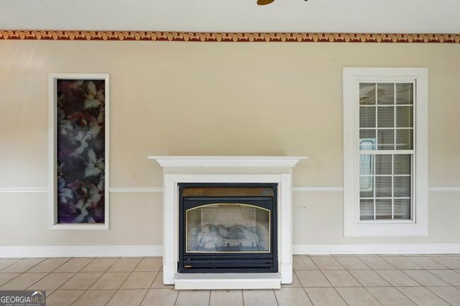 426 E College St, House other with 3 bedrooms, 2 bathrooms and 2 parking in BOWDON GA | Image 6