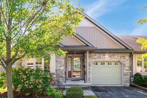 43 Rose Glen Cres, Niagara on the Lake, ON, L0S1J0 | Card Image